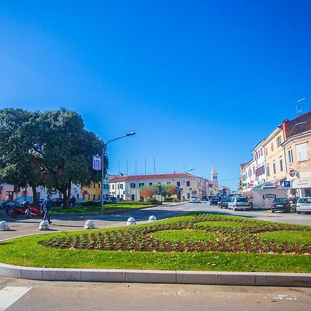 Apartments Simonetti بوريتش المظهر الخارجي الصورة