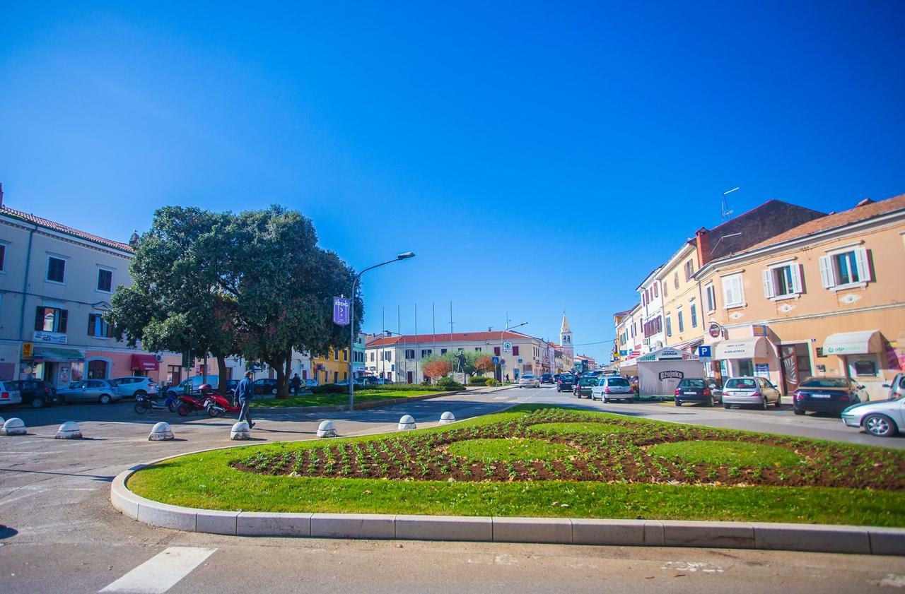 Apartments Simonetti بوريتش المظهر الخارجي الصورة